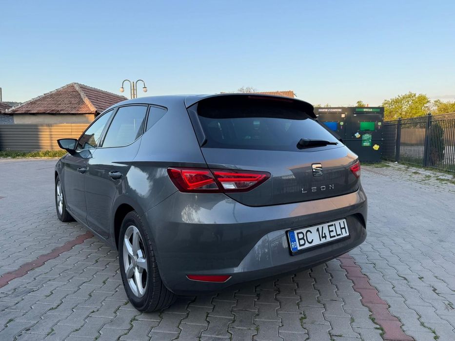 Seat Leon 1.6TDI Matrix Xenon Led Navigatie Lane Assist