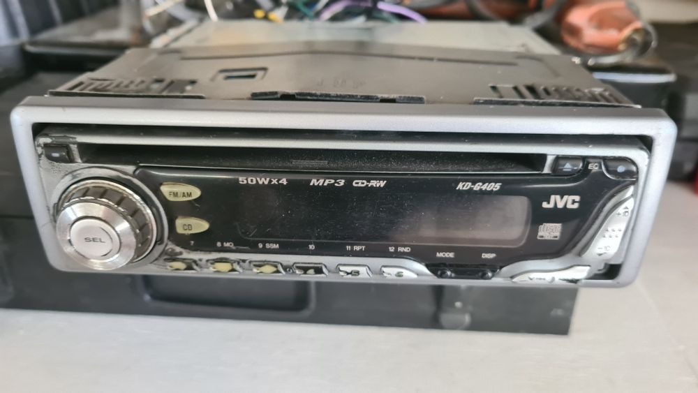 Автомагнитолу JVS