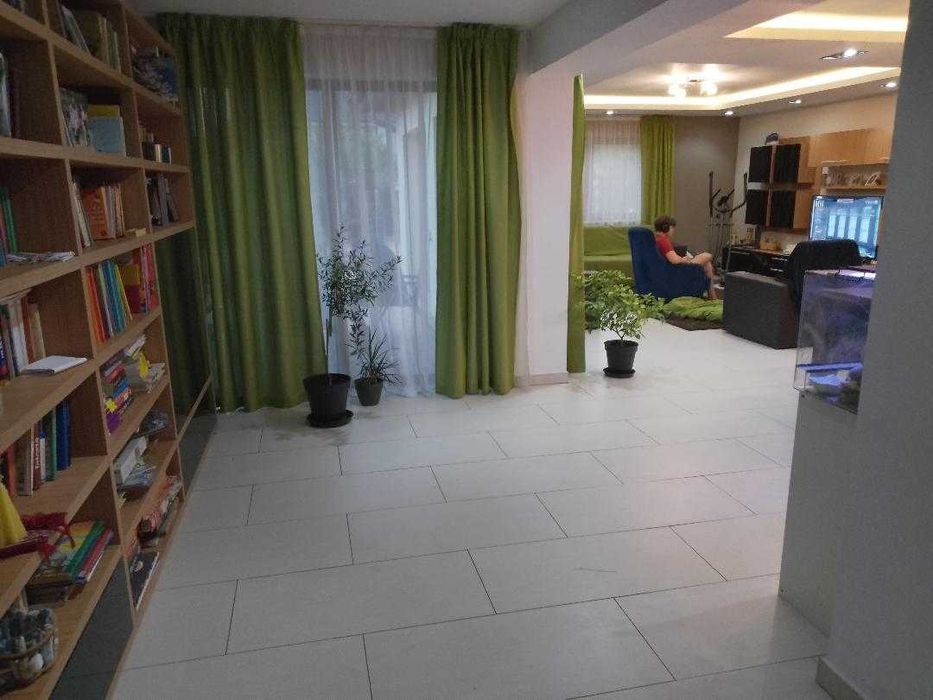 Casa noua pe un nivel, in Nufarul, zona foarte buna,2 min de Lic.Betel