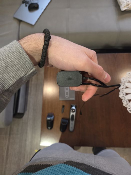 Продавам тример BrAun