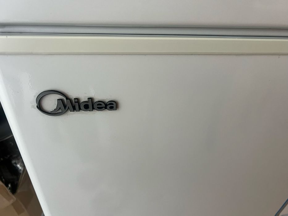 Продам Морозильную камеру