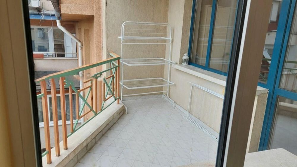 Дава се под наем Тристаен апартамент в София, Белите брези - 100 кв.м за 600 € - Снимка #9