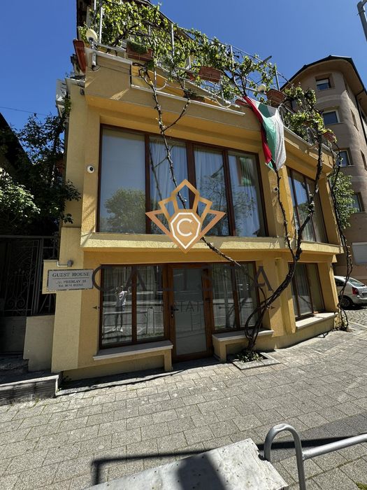 Дава се под наем Офис в Пловдив, Център - 45 кв.м за 561 € - Снимка #5