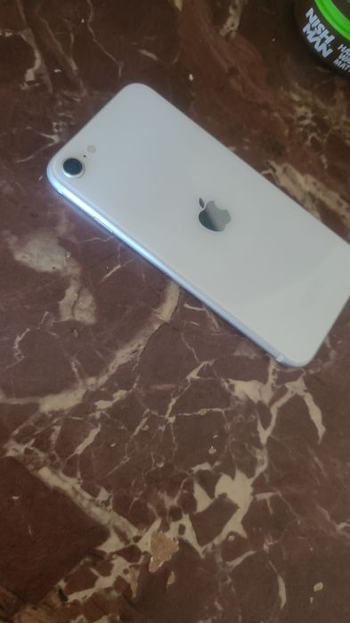 Iphone se 2020 обмен продажа