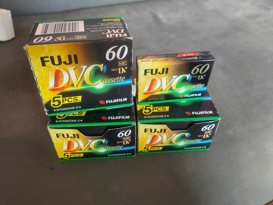 Casete video mini DV Fuji sigilate