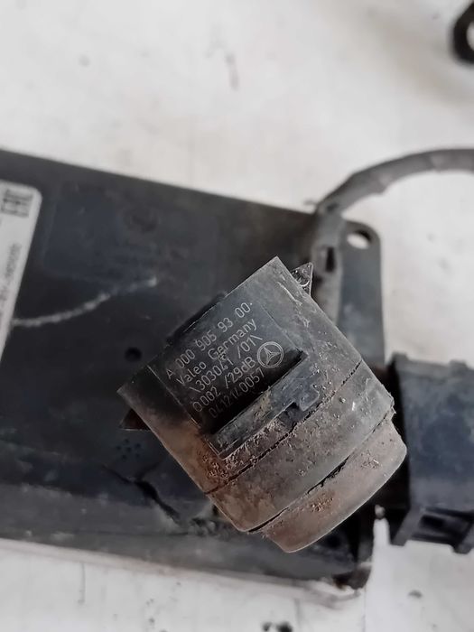 Senzori Senzor Parcare Bara Fata Mercedes E Class W212 A0009059300