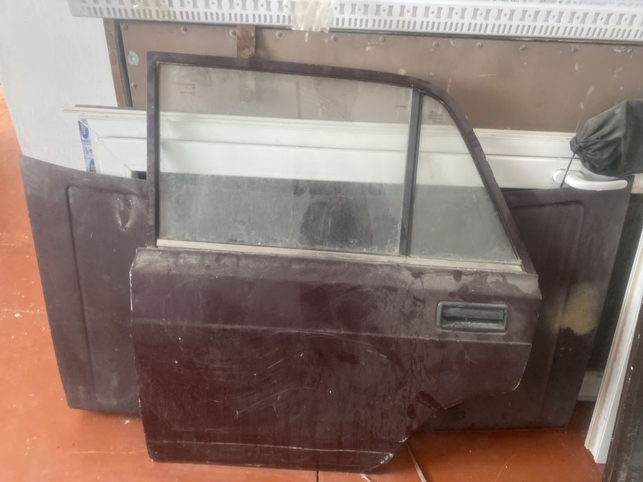 Дверь жигули и багаж