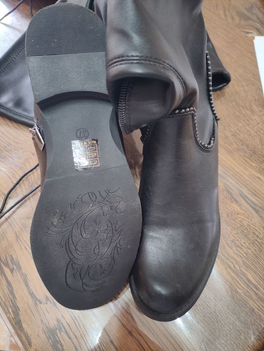 Дамски ботуши, нови. Пролет/есен
