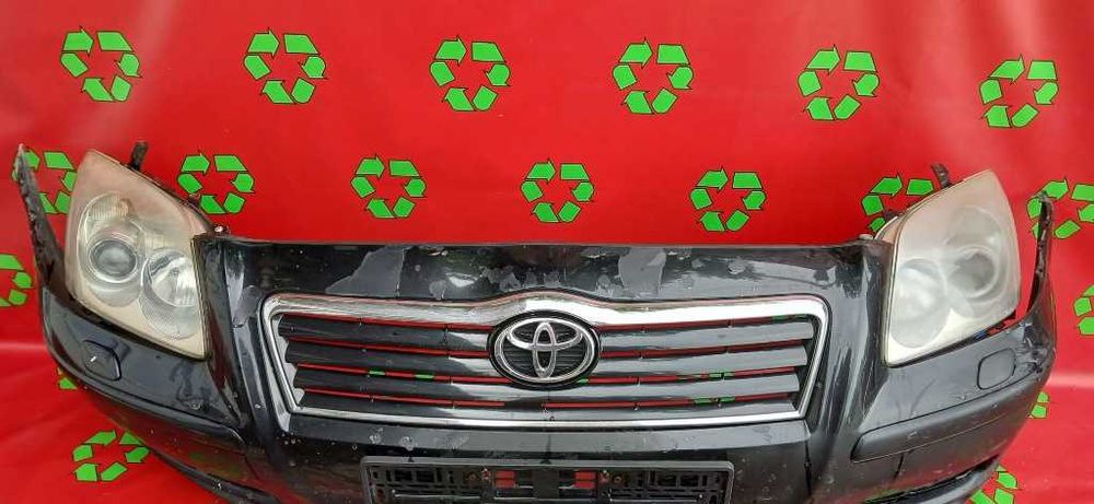 Bara fata completa cu faruri Toyota Avensis 2003 2004 2005 2006 cod 2119-05160 76852-05010