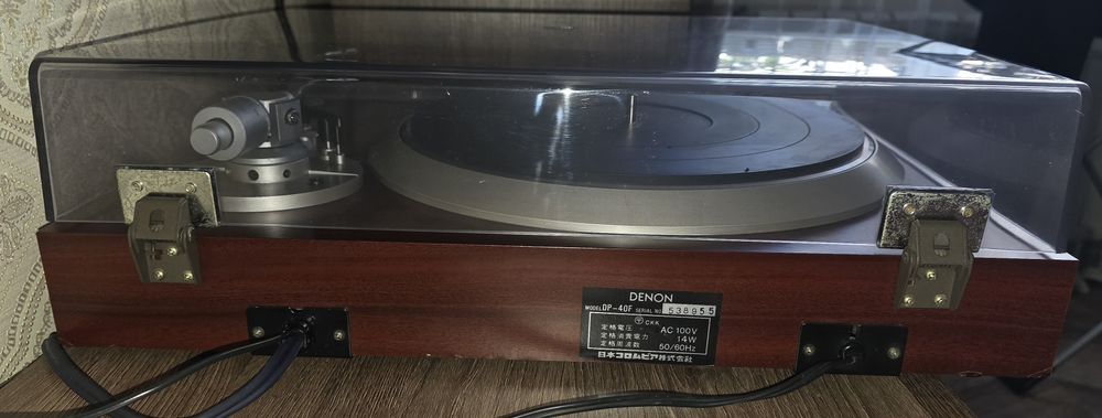 Проигрыватель винила Denon DP-40F