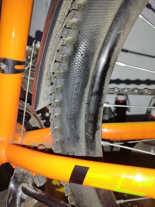 Продам спортивный велосипед.