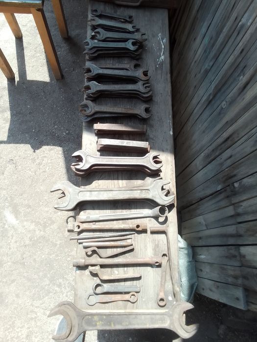 Продам набор ключей !!