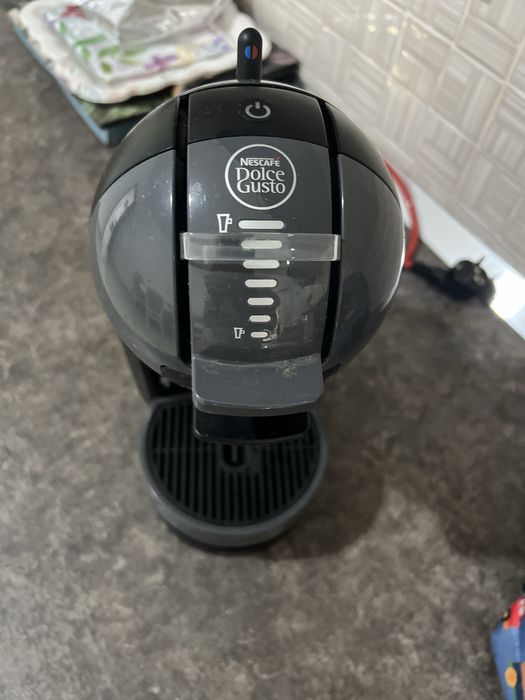 Aparat cafea dolce gusto