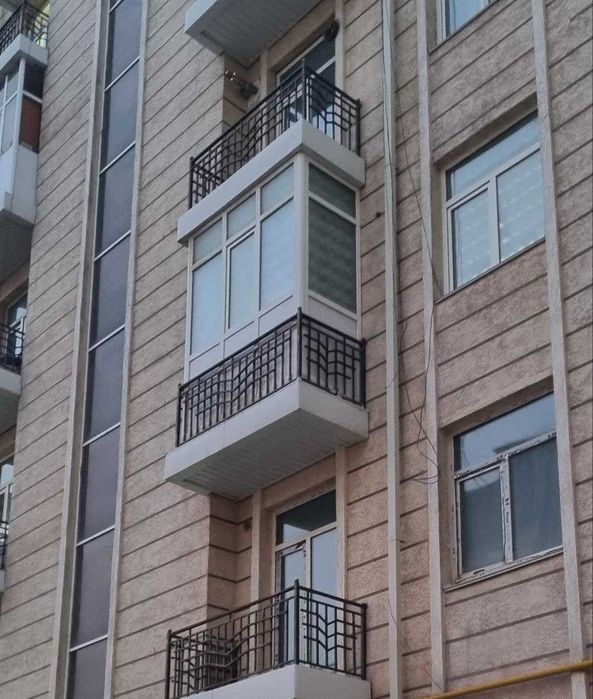 Акфа балкон сотилади