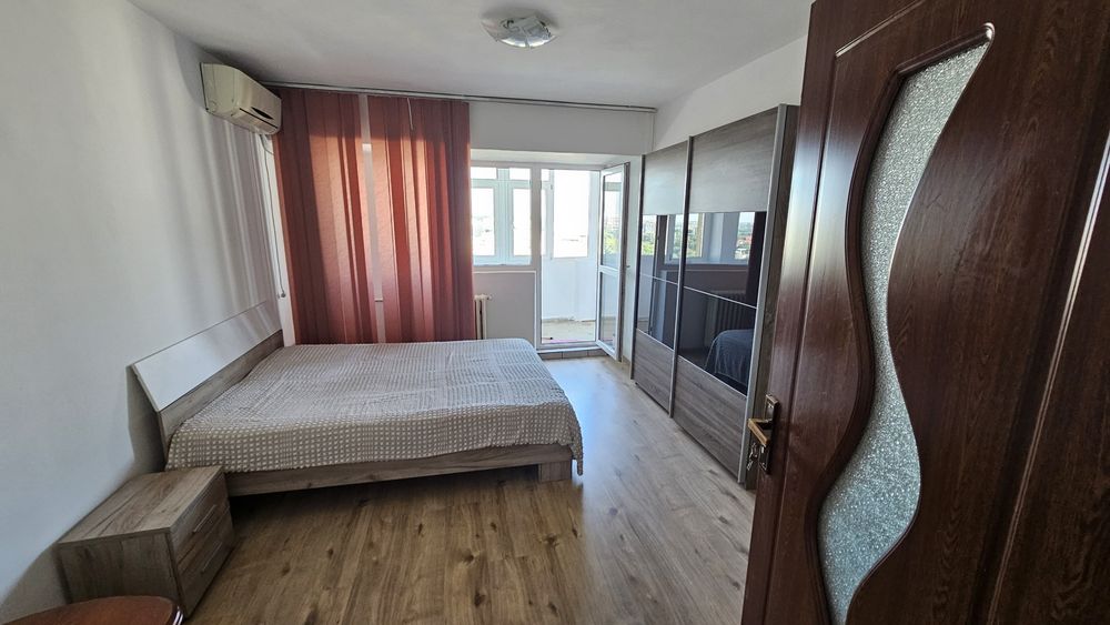 Inchiriez apartament 3 camere