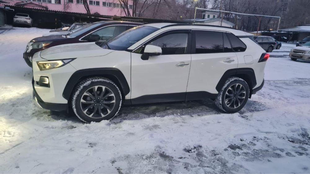 Продам Toyota RAV 4