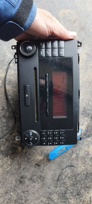 Mercedes B clas CD player