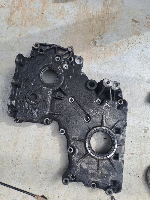 Ангренажен капак за бмв bmw e60 535D 272кс. M57