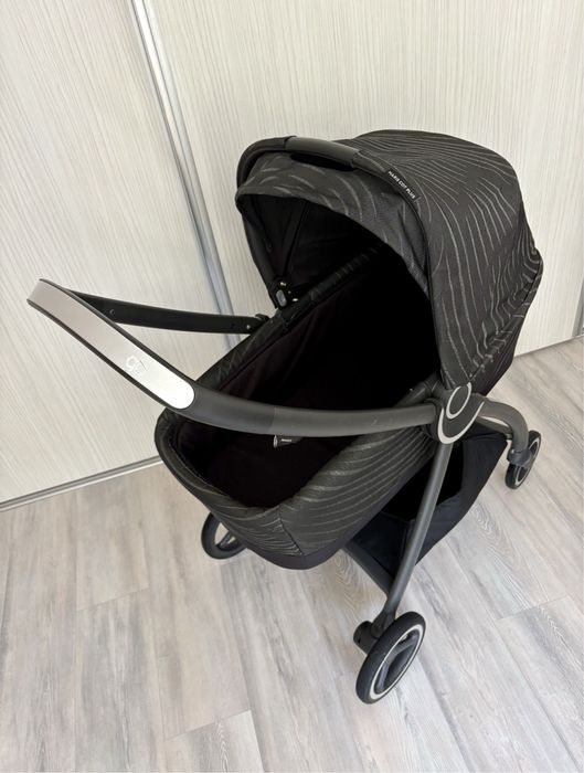 Carucior 3 in 1, GB Maris Lux Black