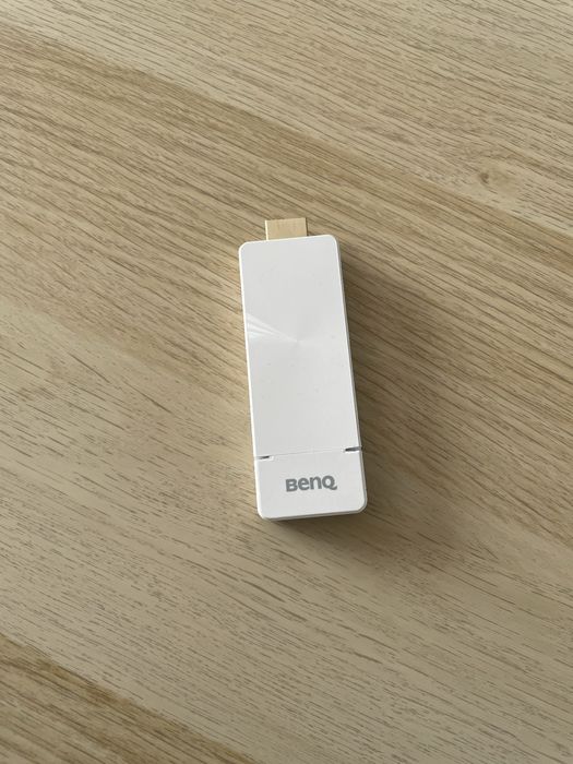 Безжичен HDMI адаптер BenQ Qcast Mirror QP30