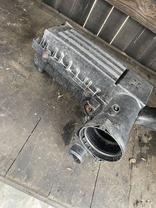 Carcasa filtru aer Golf 5 6 Passat b6 b7 CC 1.6 1.8 2.0 euro 5