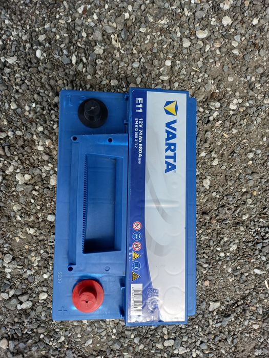 Baterie auto   VARTA 12v-74Ah ,