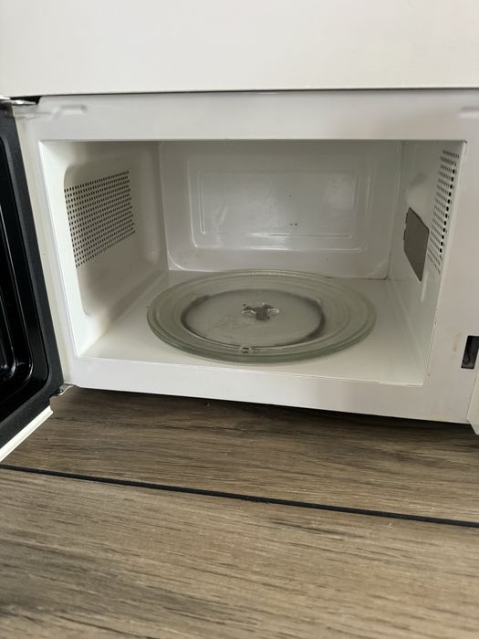 Cuptoare cu microunde