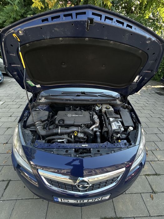 Opel Astra J 2012 1.7 CDTI