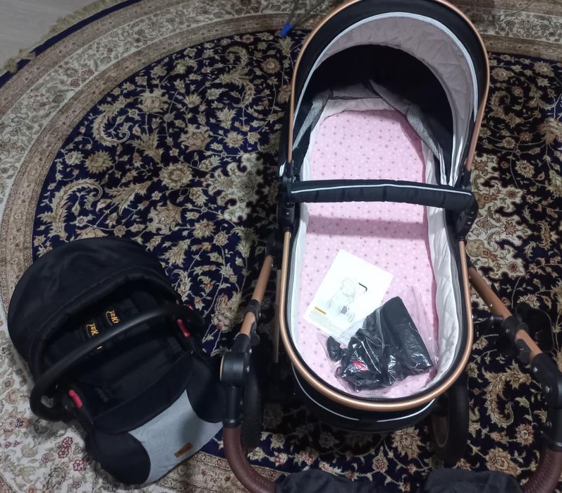 Продам коляску и автт сиденье