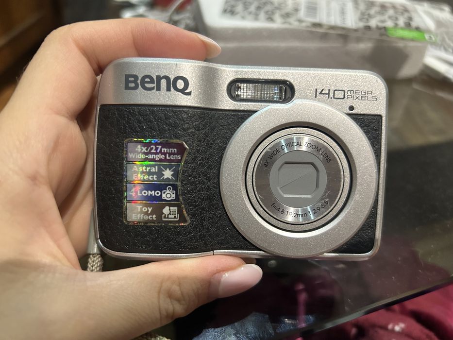 Camera digitala Benq