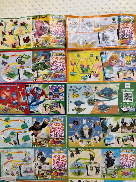 Продаю киндер игрушки