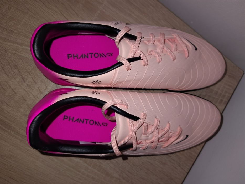 ghete fotbal Nike Phantom GX II Academy TF