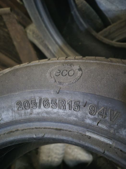 Продам летние резины пара