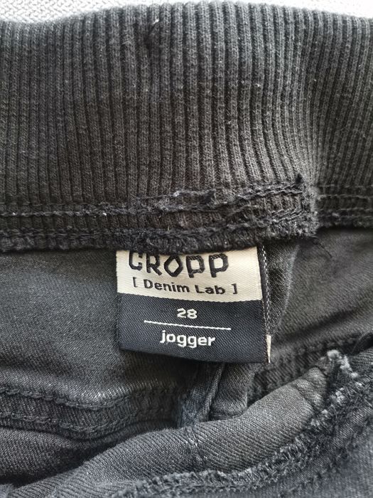 Мъжки дънки Cropp на ТОП цени