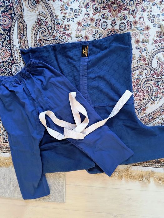 Мизуно көк кимано