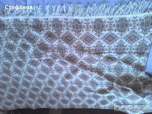 Кувертюра с ресни-нова