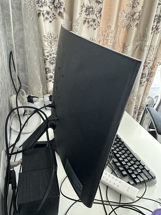 Монитор Samsung C27F396FHI 27” Curved — Full HD