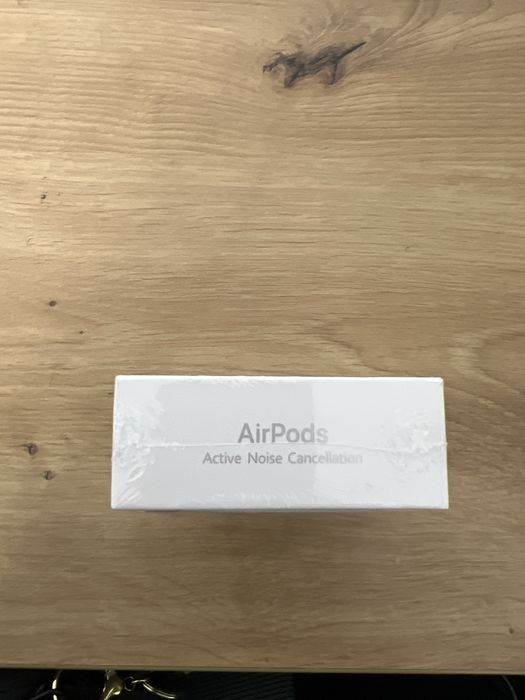 Airpods 4 ANC sigilate