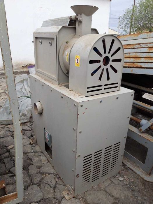 Станок для шлифовки риса и других зерновых