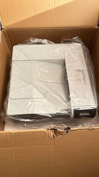 Принтер HP CP5225dn