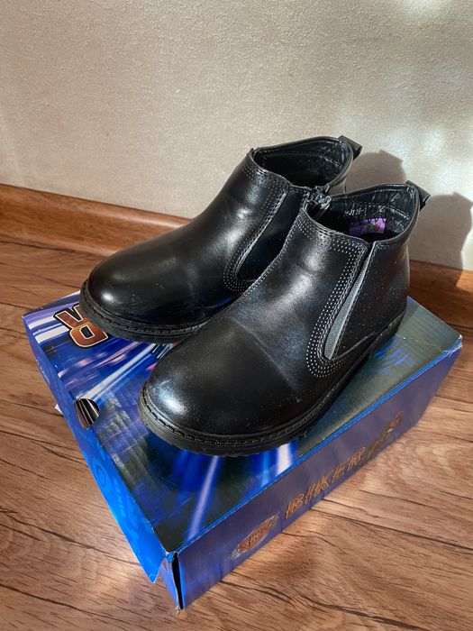 Продам осенние сапожки