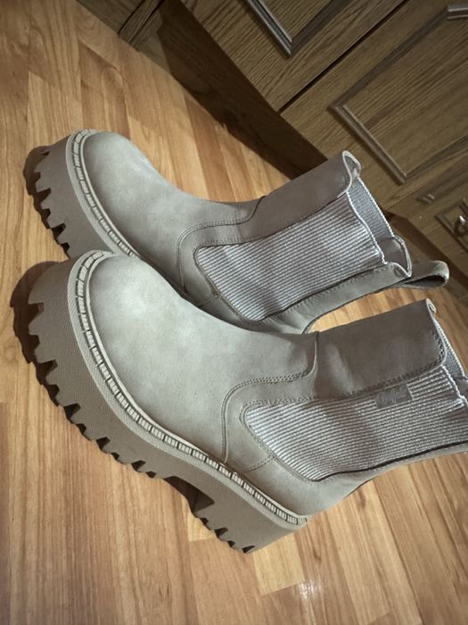 Buffalo cizme Aspen Chelsea culoarea bej, cu platformă, 1270119-BRN