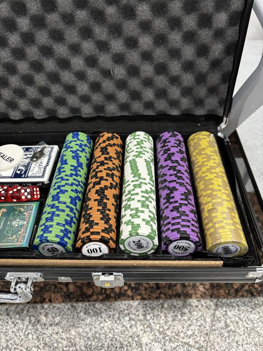 Премиум покерный набор в аренду