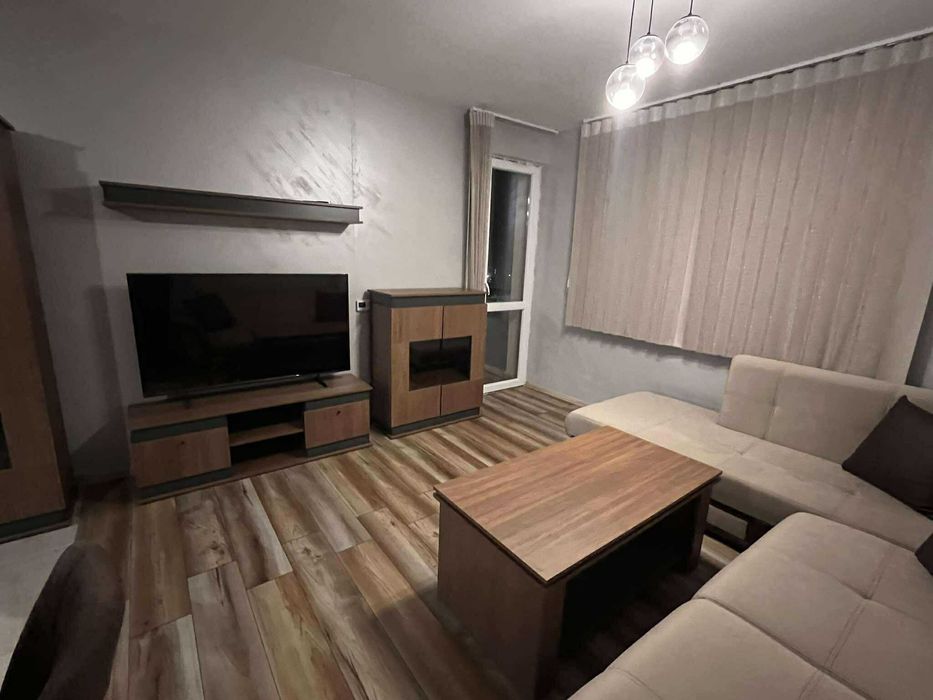 Дава се под наем Тристаен апартамент в София, Център - 90 кв.м за 700 € - Снимка #10