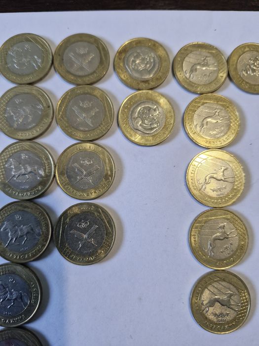 Монеты номиналом 100тг !!