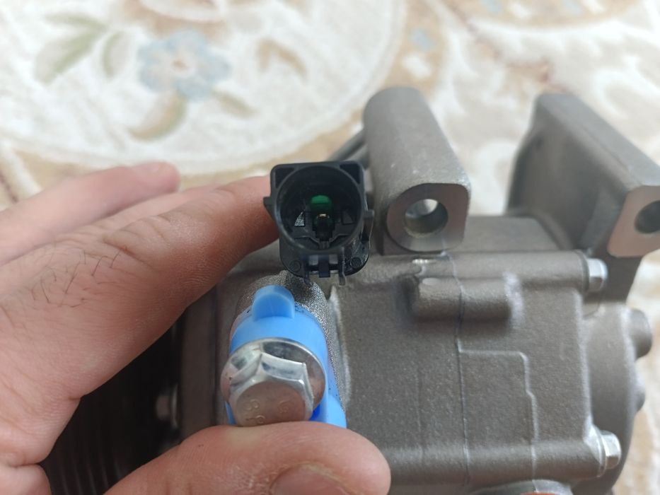 Компрессор кондиционера Hyundai accent