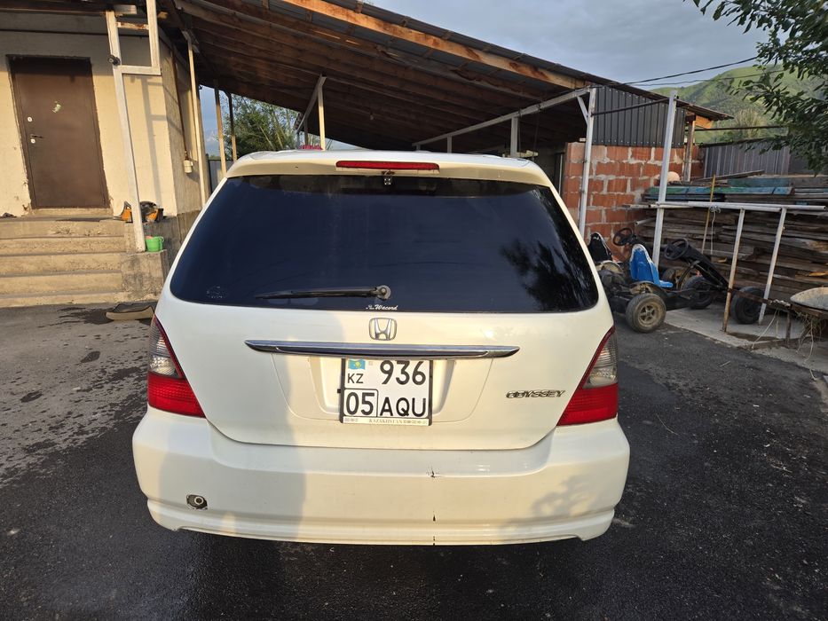 Автомобиль Хонда Одиссей