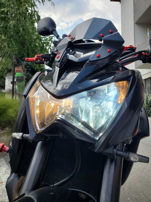 Set Leduri auto / moto H1, H3, H4, H7, HB3 9005, HB4 9006