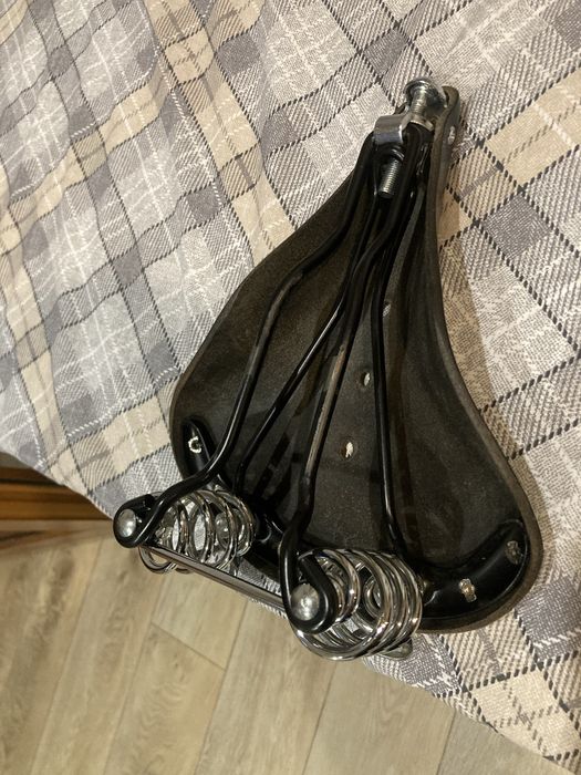 Седло велосипедное Brooks