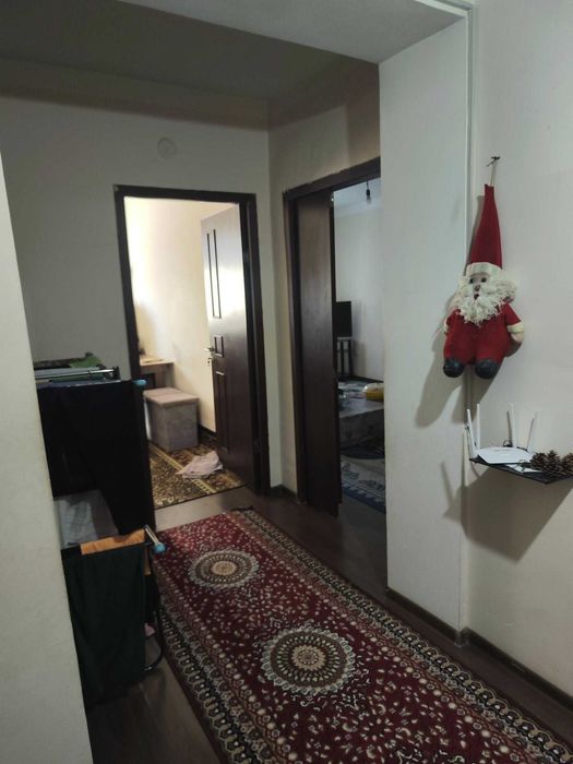 Ko`p qavatli uydagi xonadon